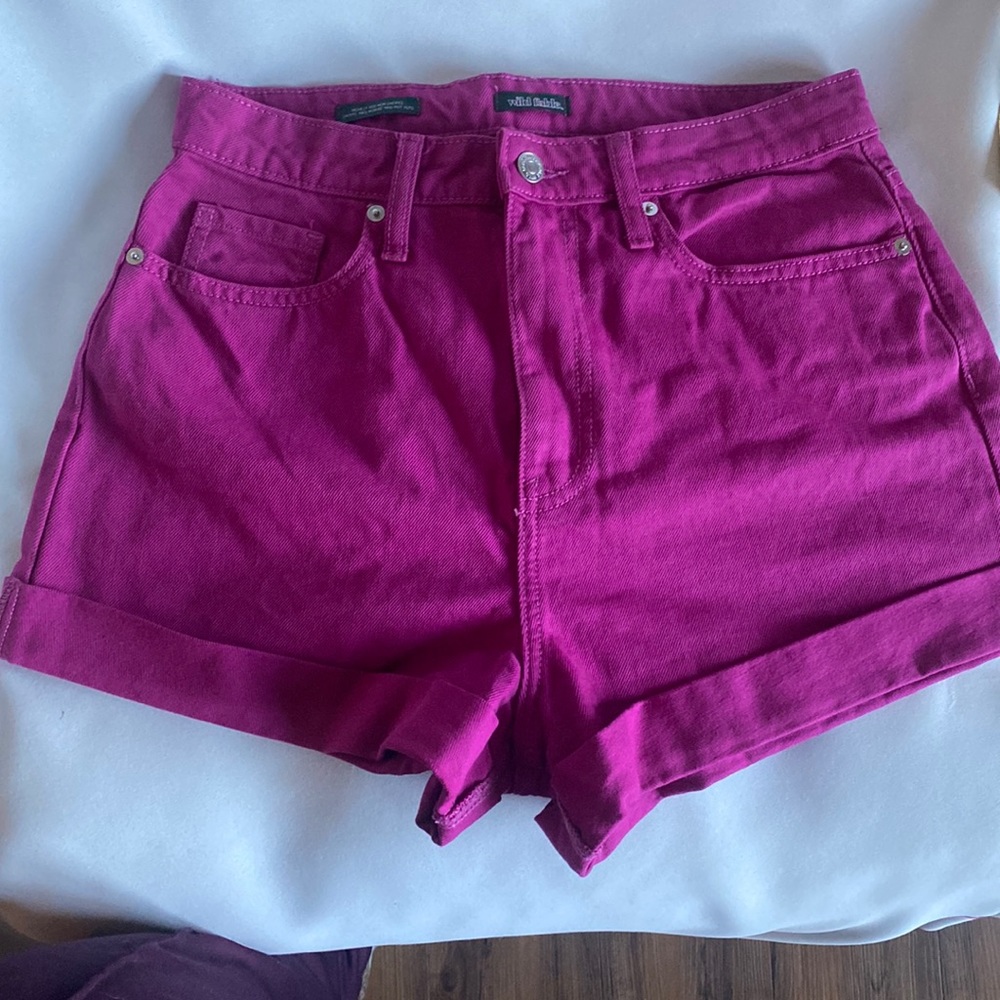 Pink shorts!! High rise mom shorts